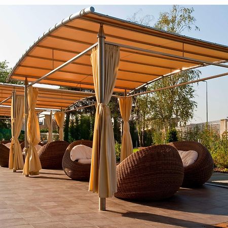 Best Western Plus The Hub Hotel Milan Bagian luar foto