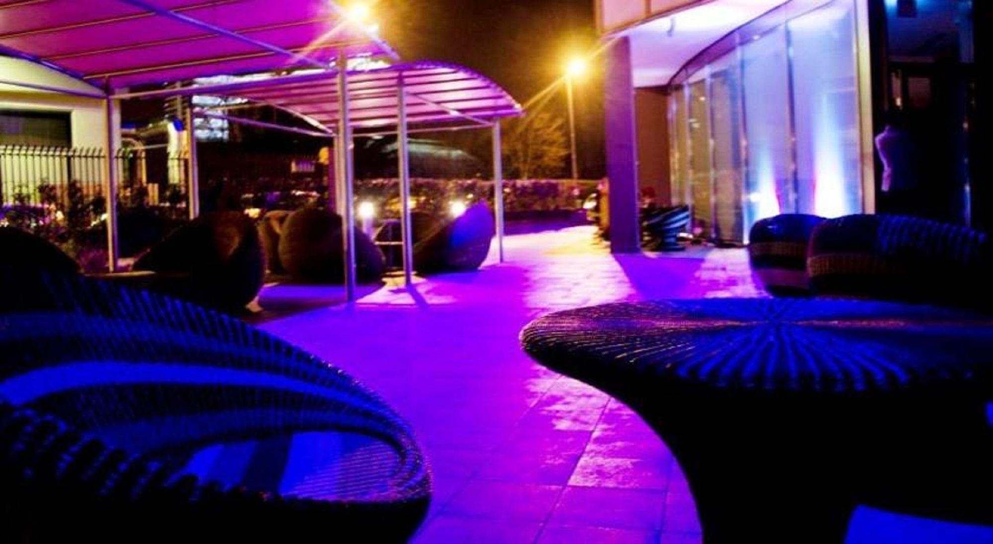 Best Western Plus The Hub Hotel Milan Bagian luar foto
