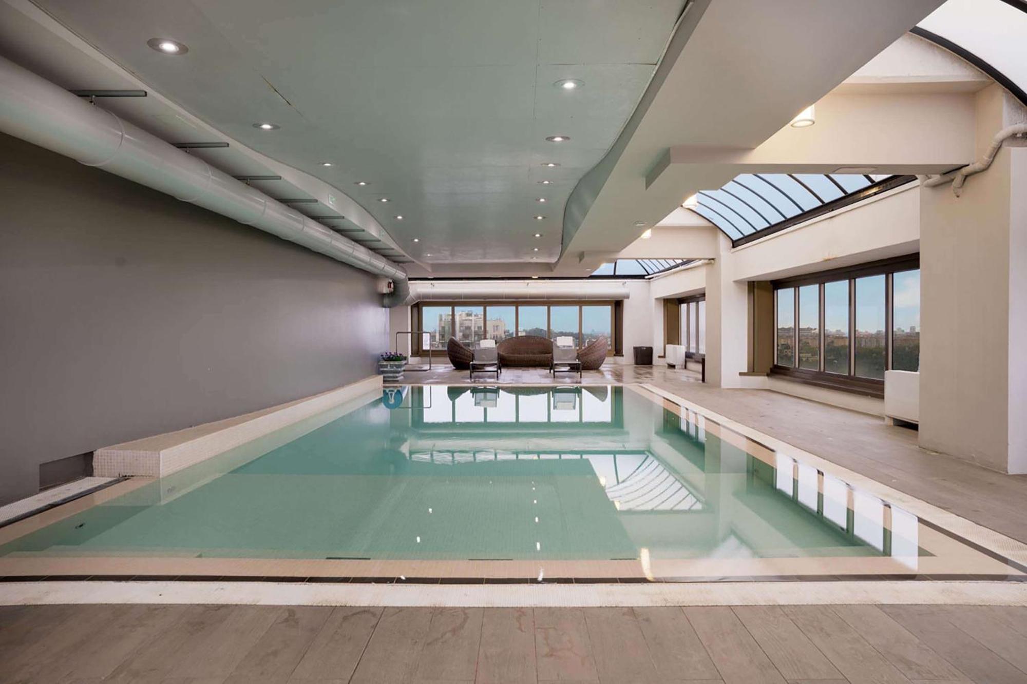 Best Western Plus The Hub Hotel Milan Bagian luar foto